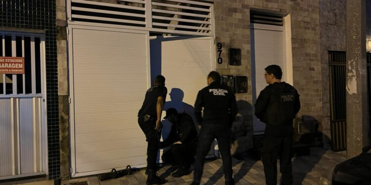 Operação Compartilhamento: Polícia Civil prende diretor de órgão público por pornografia infantil