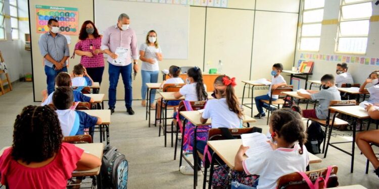 Prefeitura firmará novo compromisso de gestão com escolas municipais