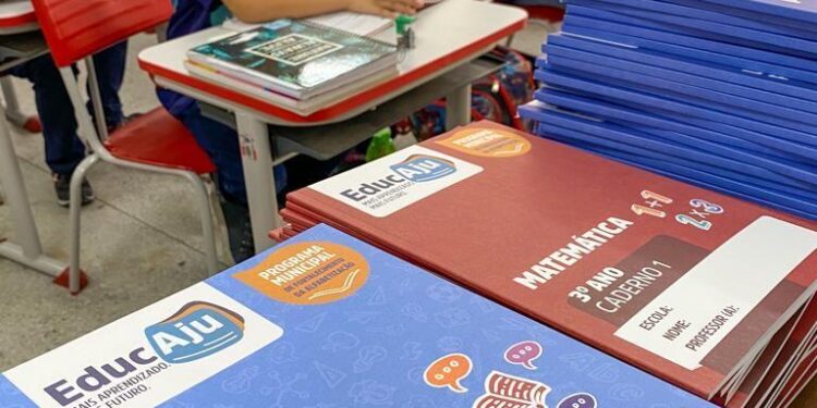 No Bairro América, escola explora potencialidades do programa Educaju