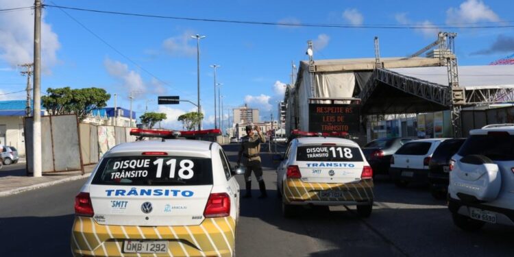 Trânsito na região dos mercados centrais será alterado neste sábado, 7
