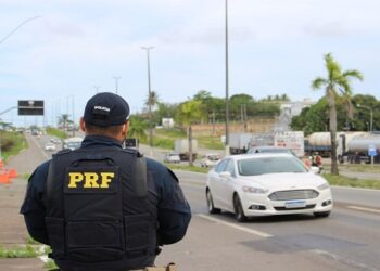 N.S. do Socorro: PRF prende motociclista com cocaína na BR-235