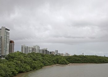 Defesa Civil alerta para a possibilidade de chuva nas próximas 24h