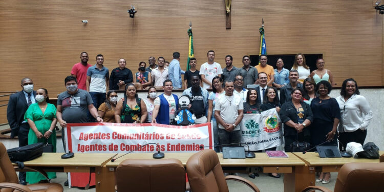 Zezinho Sobral recebe Agentes Comunitários de Saúde e de Combate a Endemias em Audiência Pública