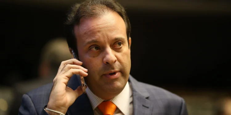 ‘Não é porque foi bom prefeito que vai ser bom governador’, afirma André Moura sobre Valmir