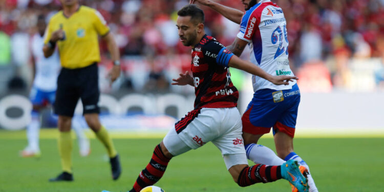 Com gol no fim, Flamengo é derrotado pelo Fortaleza no Maracanã
