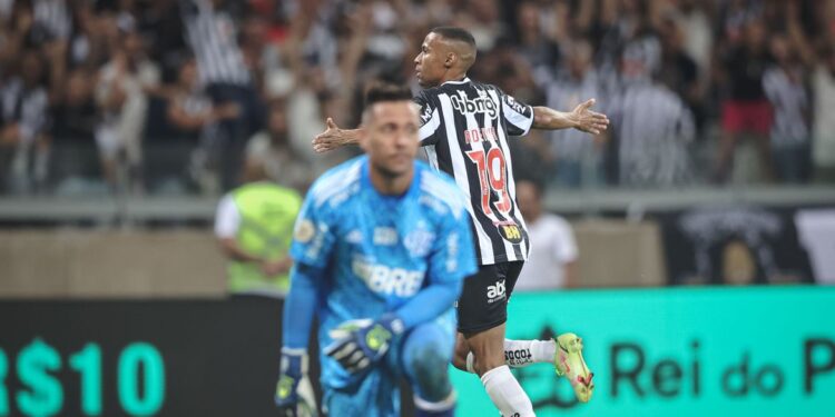 Em prévia de confronto pela Copa do Brasil, Atlético derrota Flamengo