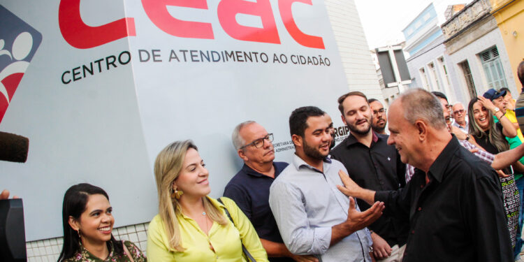 Belivaldo inaugura Centro de Atendimento ao Cidadão em Simão Dias