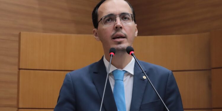Georgeo faz apelo de melhorias na rodovia com sentido para Aquidabã