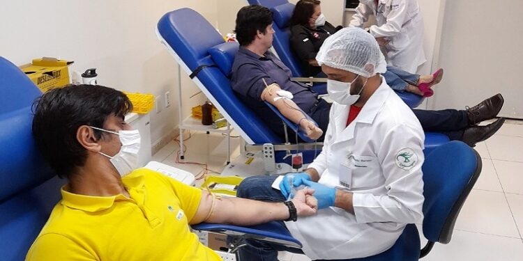 Servidores do Tribunal de Justiça doam sangue durante Junho Vermelho