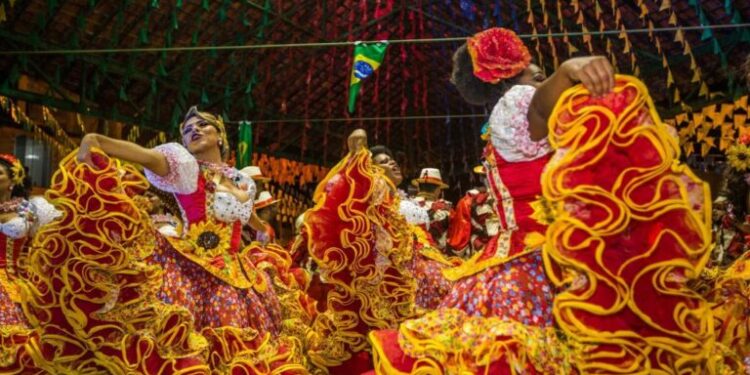 Concurso de quadrilhas juninas Arraiá do Gonzagão acontece hoje