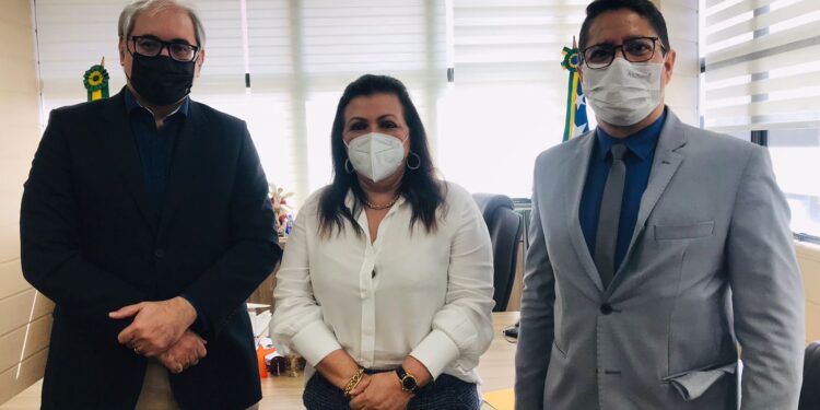 Ricardo Marques convida representantes do TCE para seminário sobre a licitação do transporte