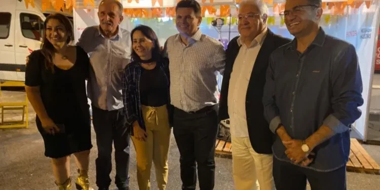 Valmir de Francisquinho e Emilia conversam sobre a vice. Mas Patriotas acha que primeiro tem que esperar decisão sobre ele