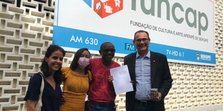 Zezinho Sobral destina emendas para Associação dos Brincantes do Cacumbi Mestre Deca