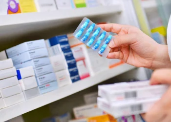 Falta de antibióticos na maioria das cidades desafia gestão e tratamento de pacientes