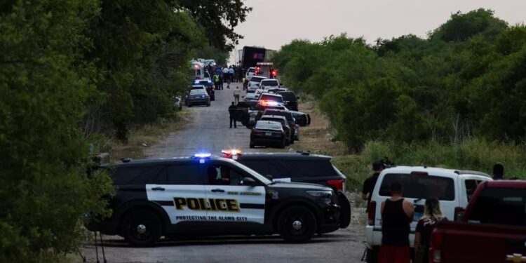 46 mortos são encontrados dentro de caminhão nos EUA