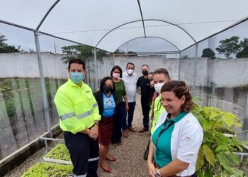 Vice-presidente nacional da Mosaic visita Banco de Alimentos de Rosário do Catete