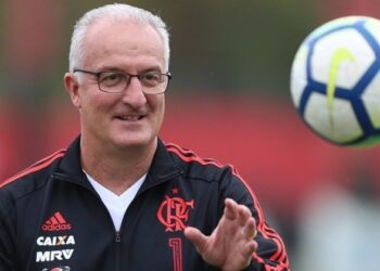 Flamengo faz contrato de risco com Dorival Júnior. E tem novo treinador. Paulo Sousa demitido