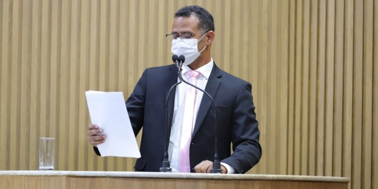 Fundo Penitenciário: Sargento Byron quer votação do PL