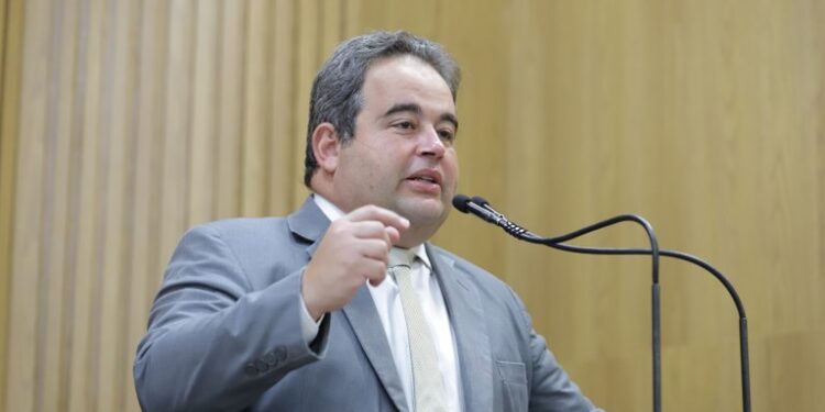 Vinícius Porto destaca transformação de Aracaju, por meio do Plano de Requalificação Urbana