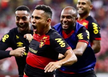 Série B: Sport arranca vitória de virada para assumir vice-liderança