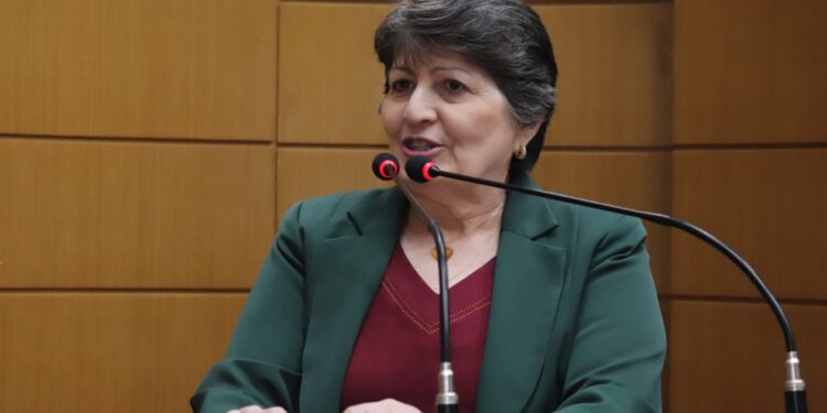 Maria apela a INSS por pagamento do seguro-defeso a pescadores de Sergipe