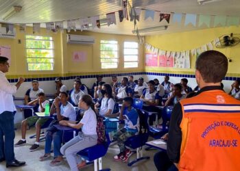 Projeto Defesa Civil nas Escolas promove educação para a resiliência no bairro Santa Maria