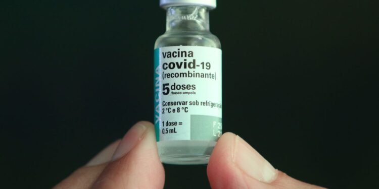 Governo libera compra de vacinas contra covid pela iniciativa privada