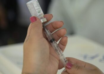Vacinação contra a gripe é ampliada a partir deste sábado no país