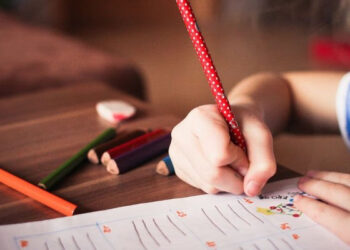 Crianças e adolescentes são 79% das vítimas em denúncias de estupro