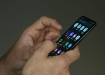 Anatel autoriza bloqueio de chamadas feitas por robôs