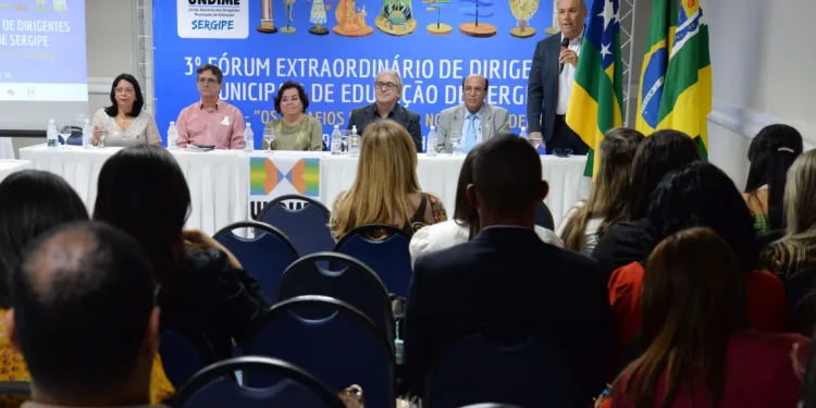 Sergipe realiza 3º Fórum Extraordinário da União Nacional dos Dirigentes Municipais de Educação