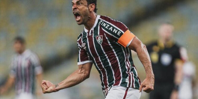 Fred vê Fluminense com chance de título sob comando de Diniz: “Estão jogando o fino”