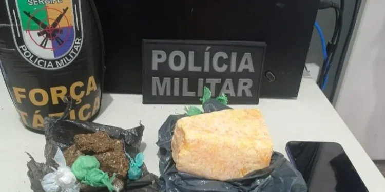 PM prende homem por tráfico com 6kg de drogas no Albano Franco