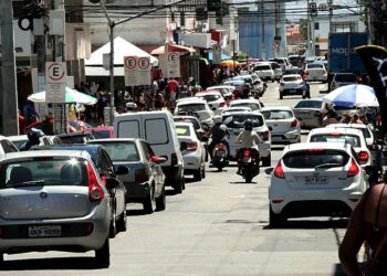 Baixa no preço dos combustíveis ainda não favorece aplicativos