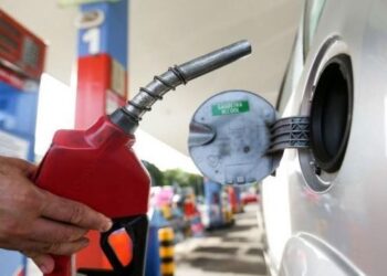 Gasolina chega a R$ 5,77 e etanol a R$ 4,98 em Aracaju