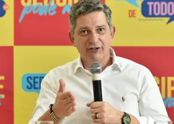 Rogério diz que economia de Sergipe opera com capacidade ociosa, alto nível de desocupação e subutilização mão de obra