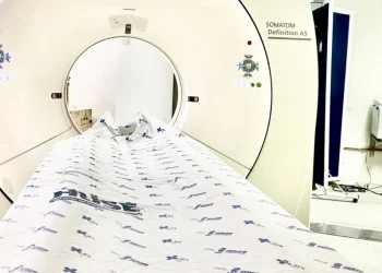 Secretaria de Estado da Saúde de Sergipe recupera e põe em funcionamento o tomógrafo da pediatria do Huse
