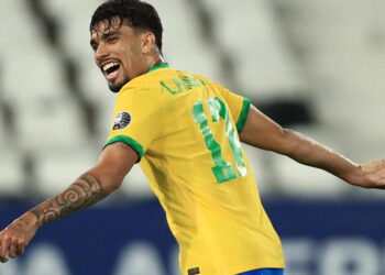 Lyon aceita pedido de Lucas Paquetá para deixar o clube e meia se aproxima de gigante da Premier League
