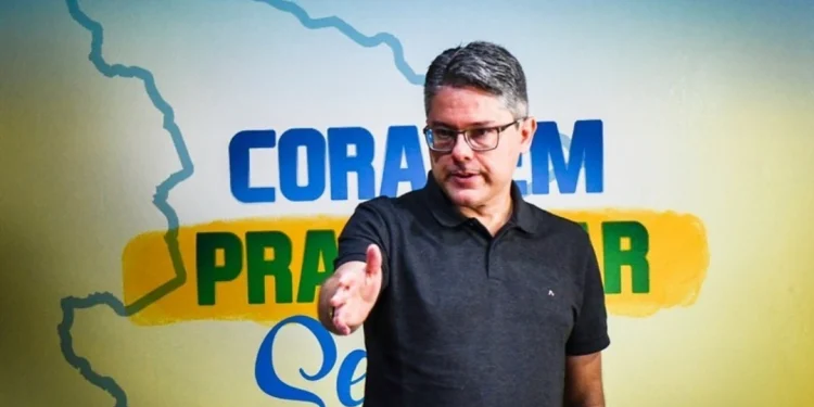 “Fábio Mitidieri e Rogério representam a continuidade do desgoverno, são mais do mesmo”, afirma Alessandro Vieira