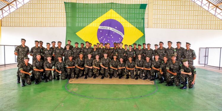 ‘Bolsa Atirador’ da Prefeitura de Lagarto já está na conta dos jovens do TG