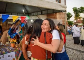 “O nosso projeto tem o compromisso de atuar pela melhoria da vida dos sergipanos”, afirma Danielle Garcia