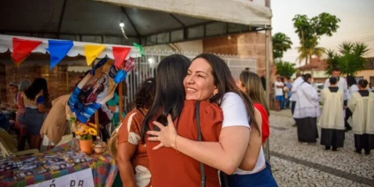 “O nosso projeto tem o compromisso de atuar pela melhoria da vida dos sergipanos”, afirma Danielle Garcia