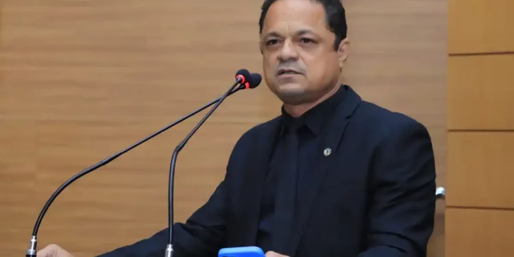 Capitão Samuel recebe ameaças de traficantes da Barra dos Coqueiros