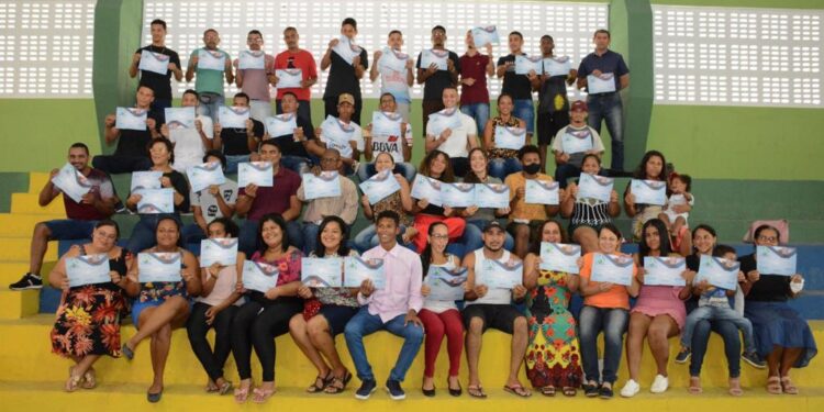 Parceria entre a Prefeitura de Socorro e o Senai qualifica socorrenses