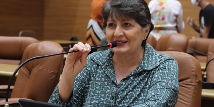 Maria destina cerca de R$ 1,1 milhão em emendas para entidades de diversas áreas