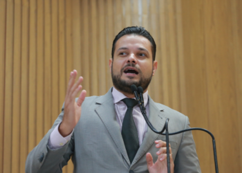 Vereador Anderson de Tuca pede revitalização do Conjunto Orlando Dantas 