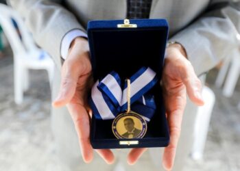 Professores da UFS recebem honraria por atuação em prol do fortalecimento da ciência, tecnologia e inovação