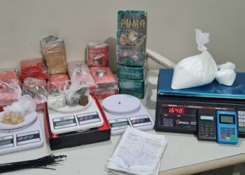Polícia Militar apreende mais de 12kg de drogas em Aracaju