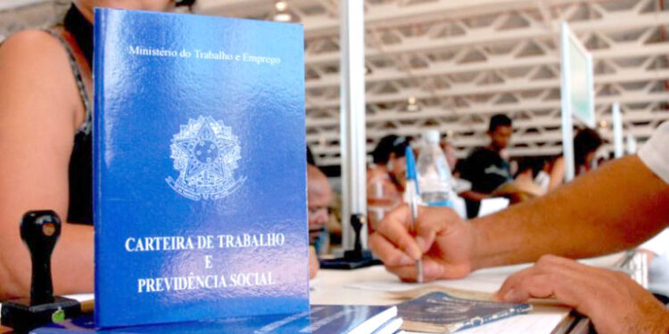 País cria quase 278 mil empregos formais no mês de junho