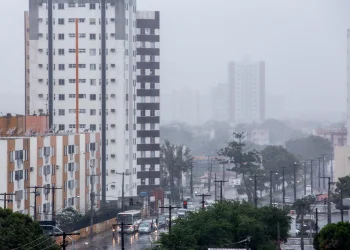 Fim de semana com chuvas leves e temperaturas baixas em Sergipe